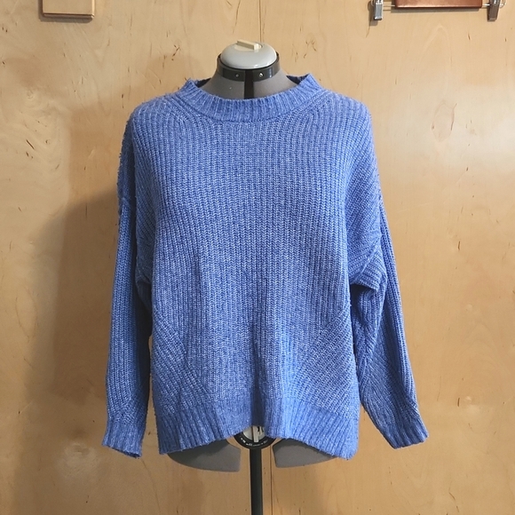 American Eagle Knit Sweater - Picture 1 of 8